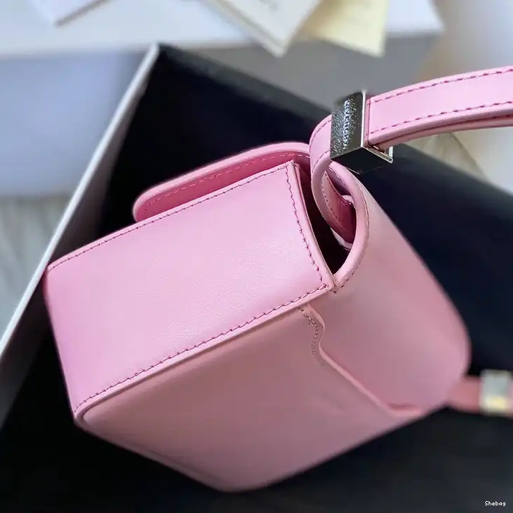 2203RF0036 Bag Givenchy 1026